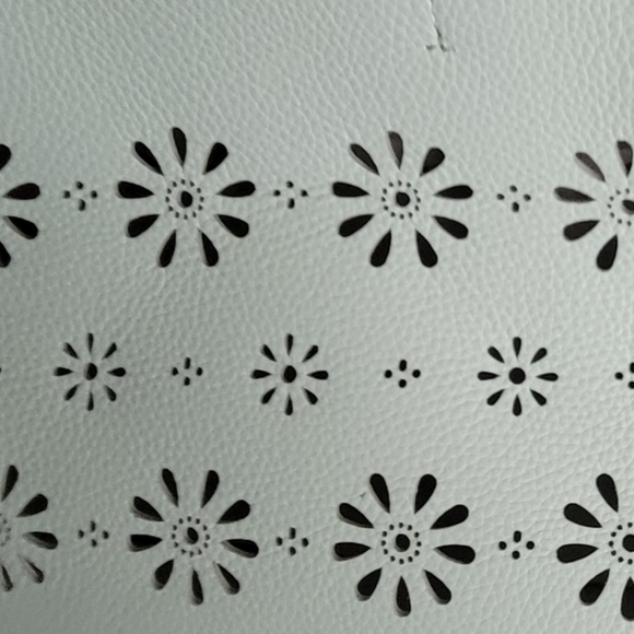 Kate Spade Elizabeth Faye Drive Color Sement - Picture 10 of 16